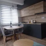 Nix Vir ياهورينا